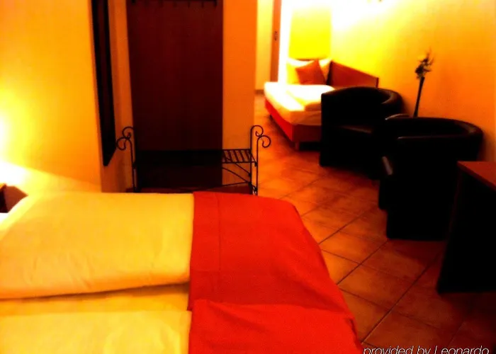 West Frankfurt Centre 3*